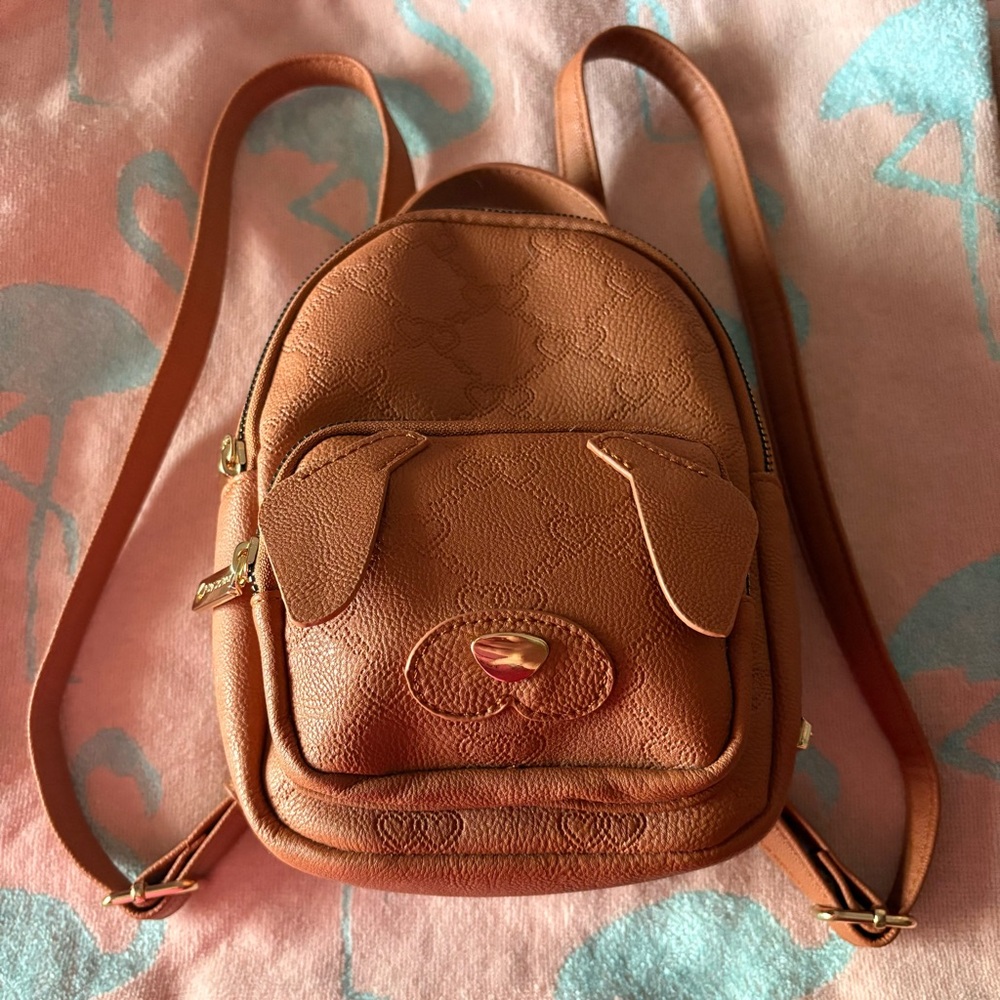 Betsey Johnson Vachetta XoBayBee dog mini backpack